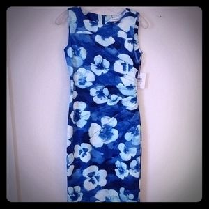 🌻 Calvin Klein floral Scuba dress